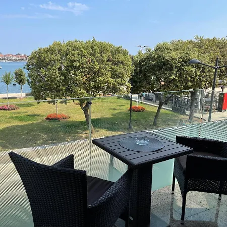 Apartments Riva-Interauto Umago Esterno foto
