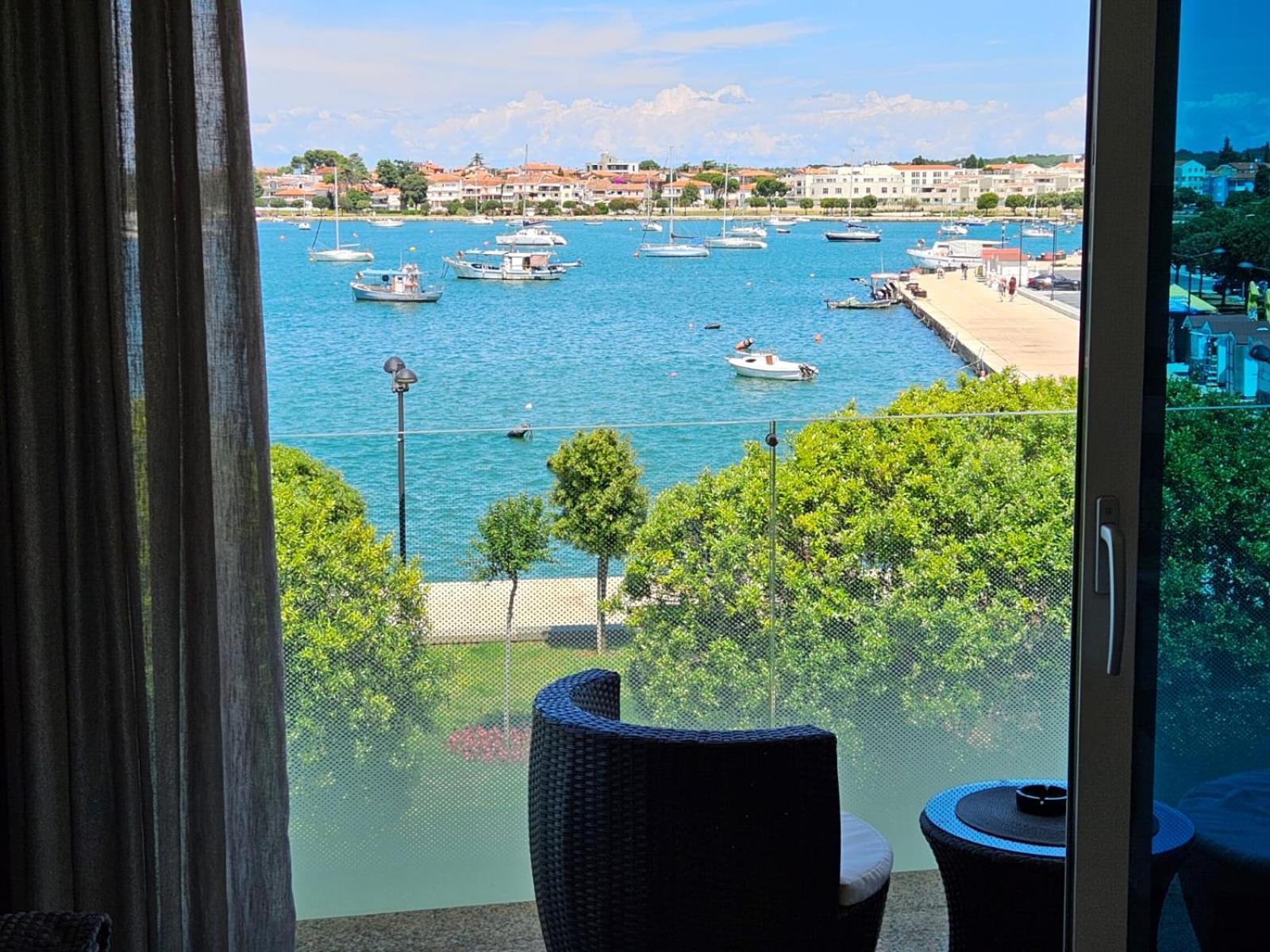 Riva-interauto Umag